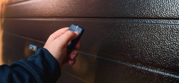 automatic door opener with remote control in Elgin, Illinois